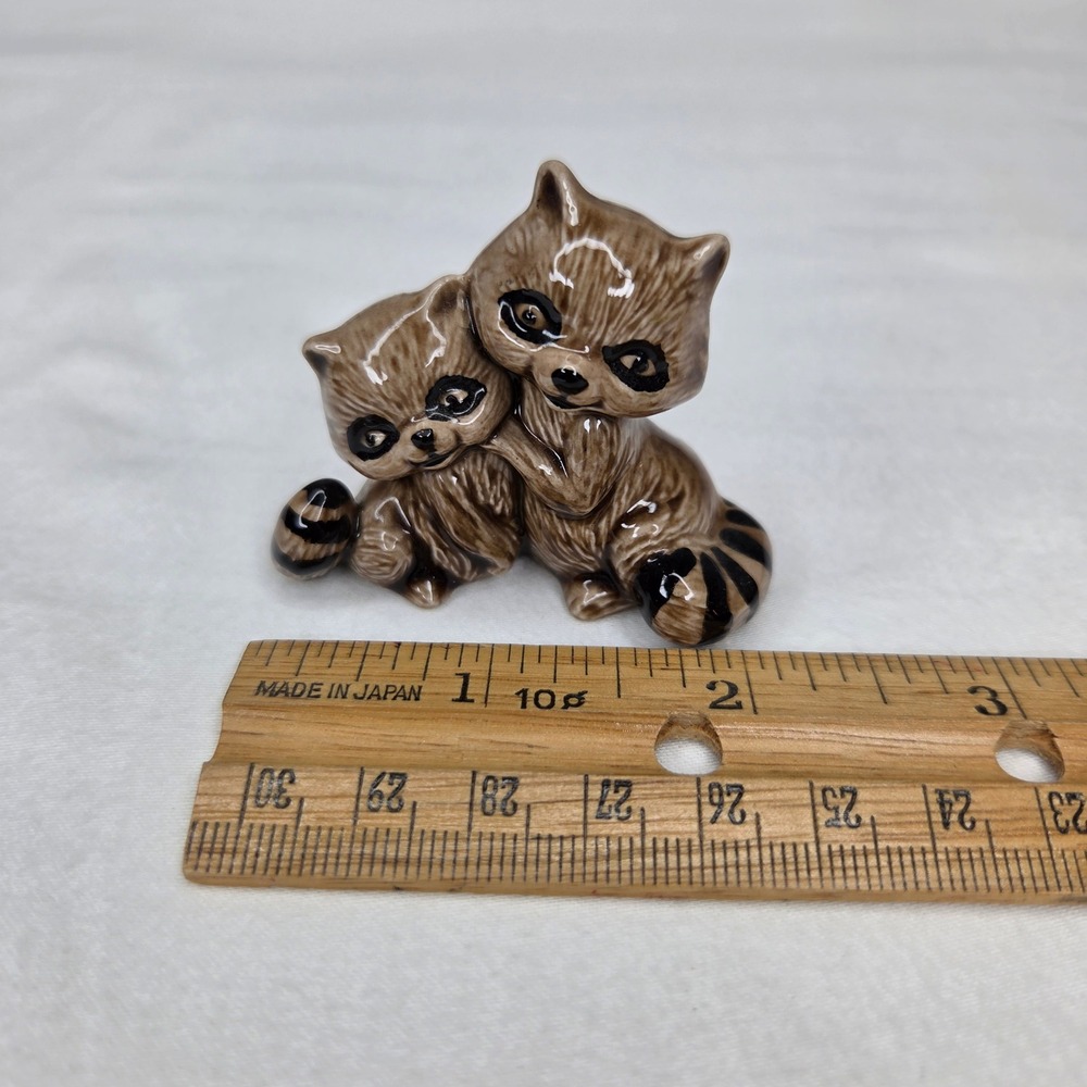 Vtg Miniature Ceramic Raccoon Pair Hugging Figurine Glazed Brown Made in Japan